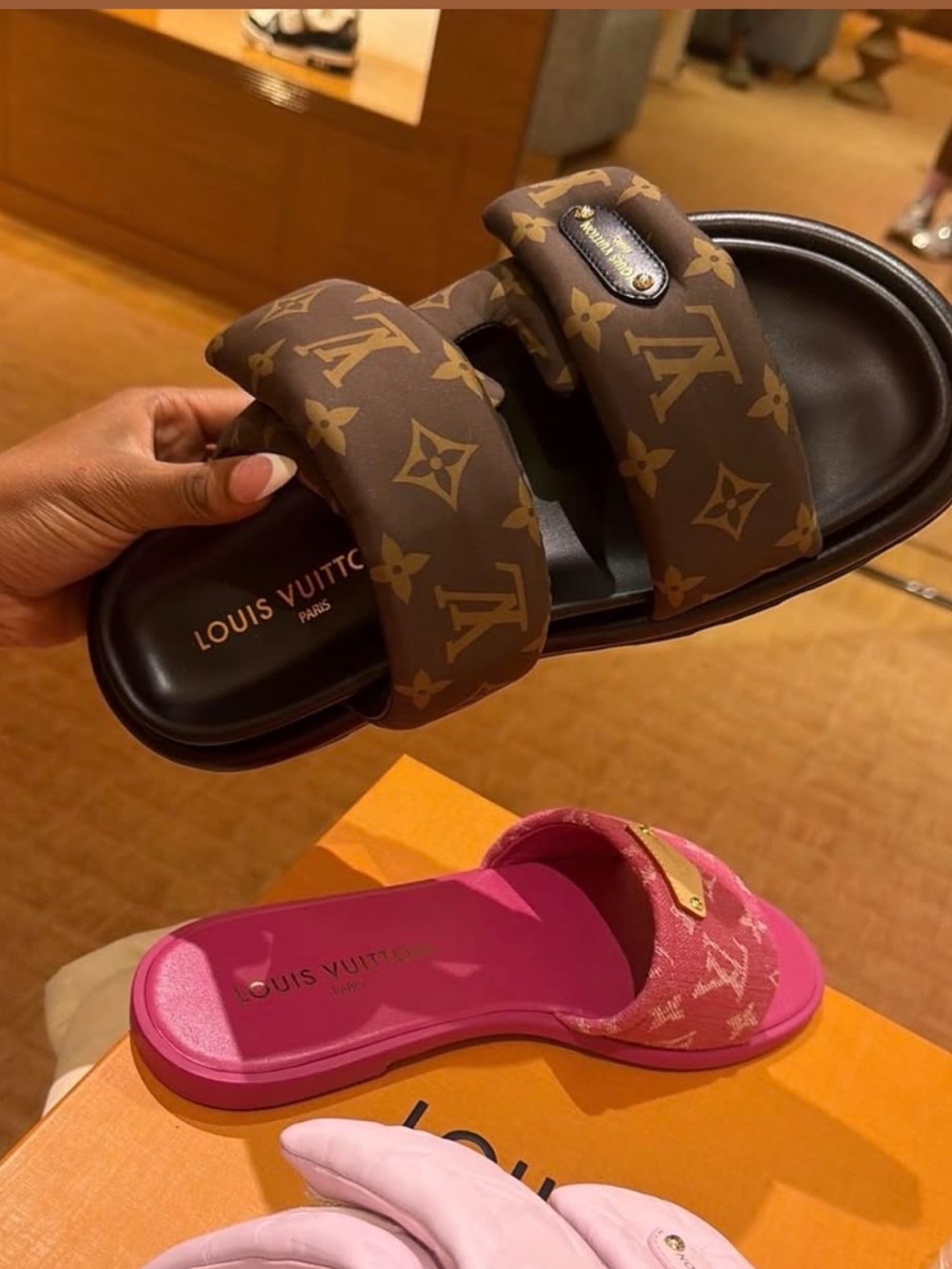 Louis Vuitton Monogram Puffer Sandals - Picture 2 of 3